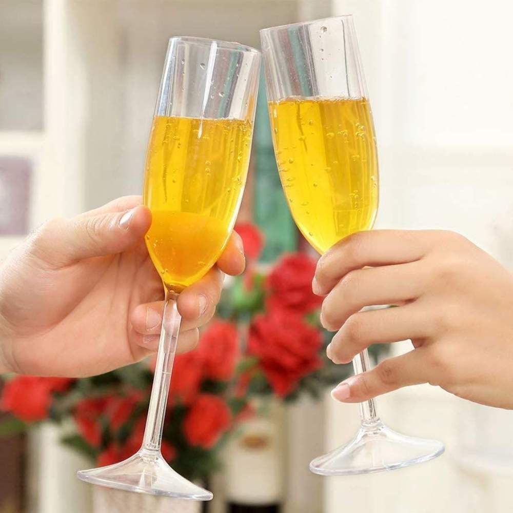 Unbreakable Champagne Glasses: image 1